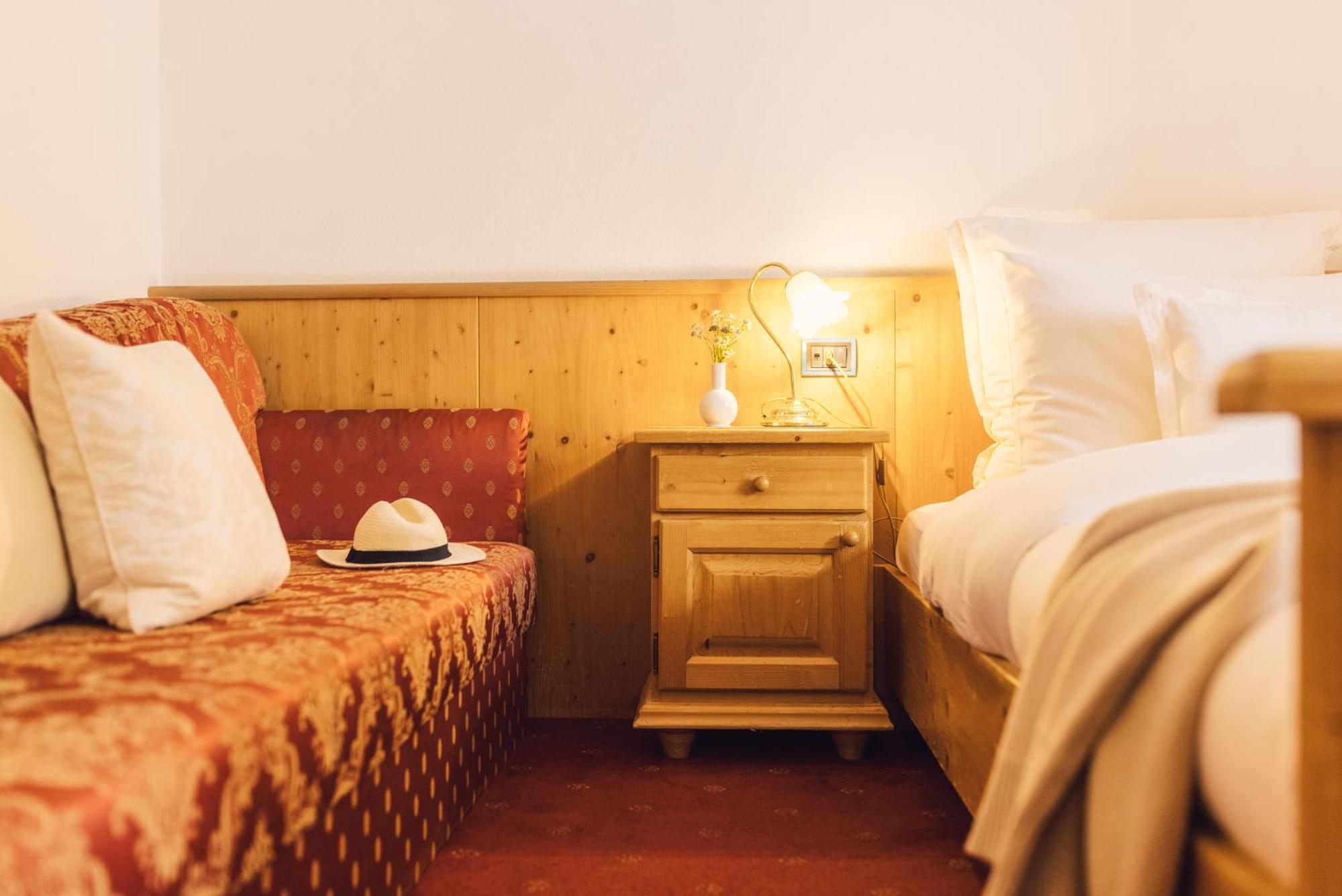 Parkhotel Schachen Ahrntal Room photo